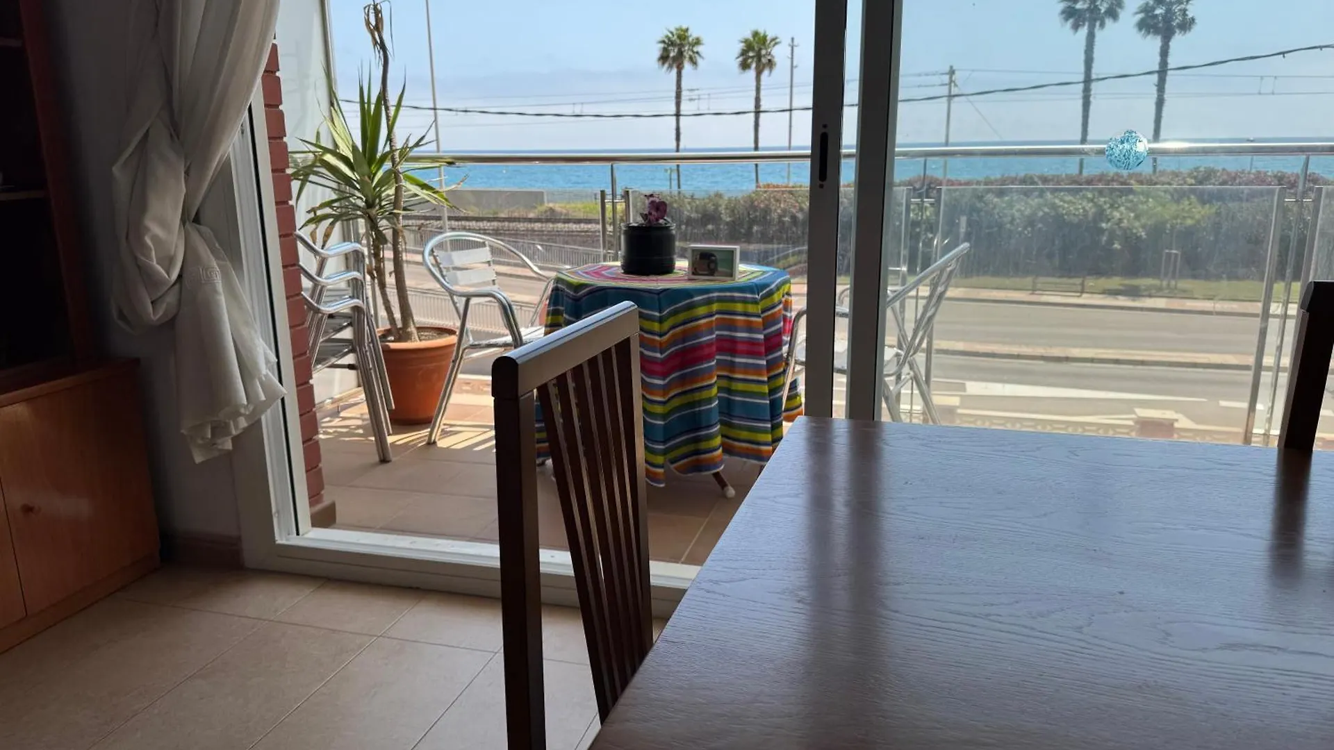 Apartamento Pineda De Mar Con Vistas Al Mar 0*,  Espagne